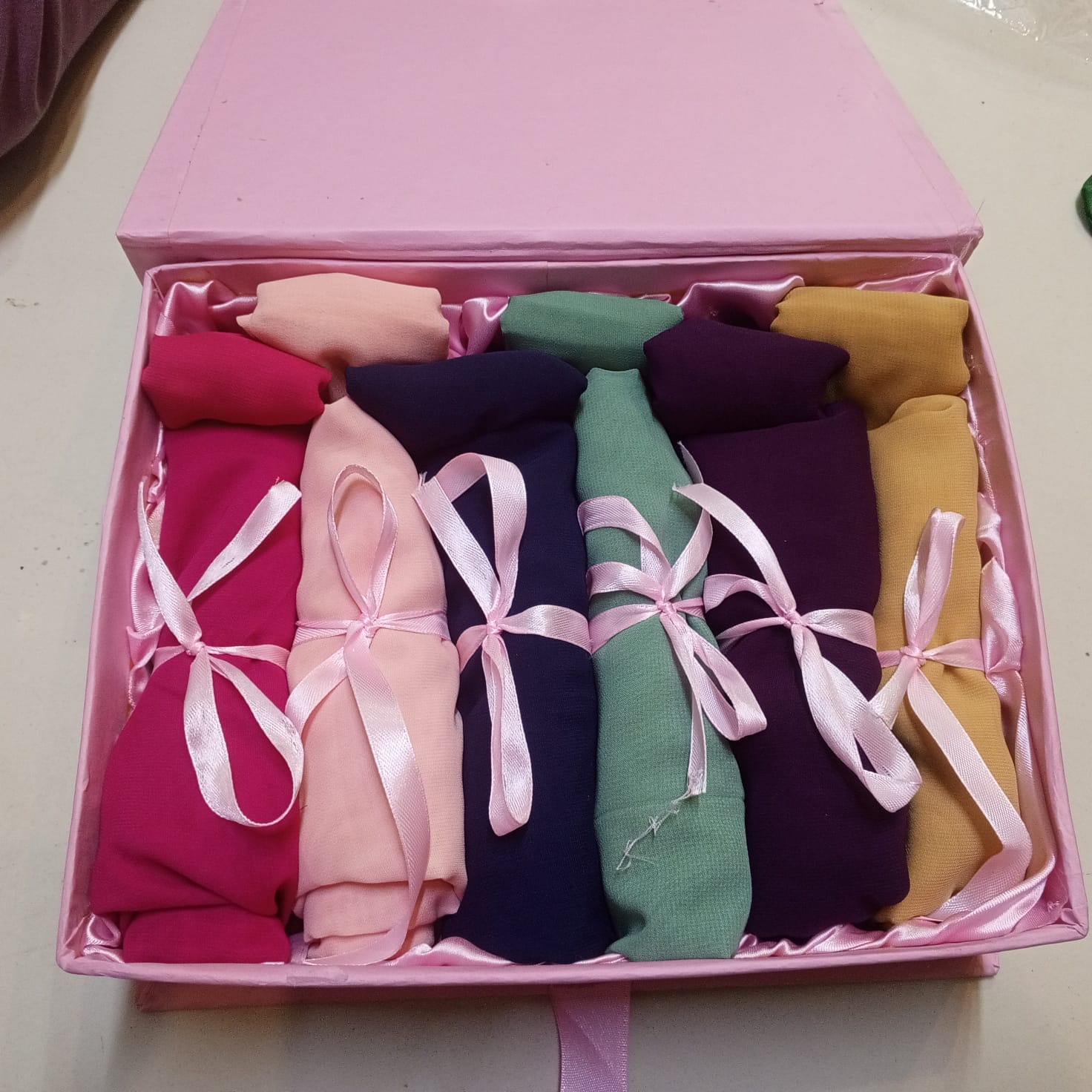 Premium Georgette - Pack of 6 Hijabs + 25 Bulb Pin Free (Random Colors)